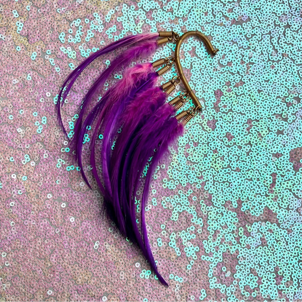 Ombre Purple Feather Tassel Ear Cuff
Unbranded